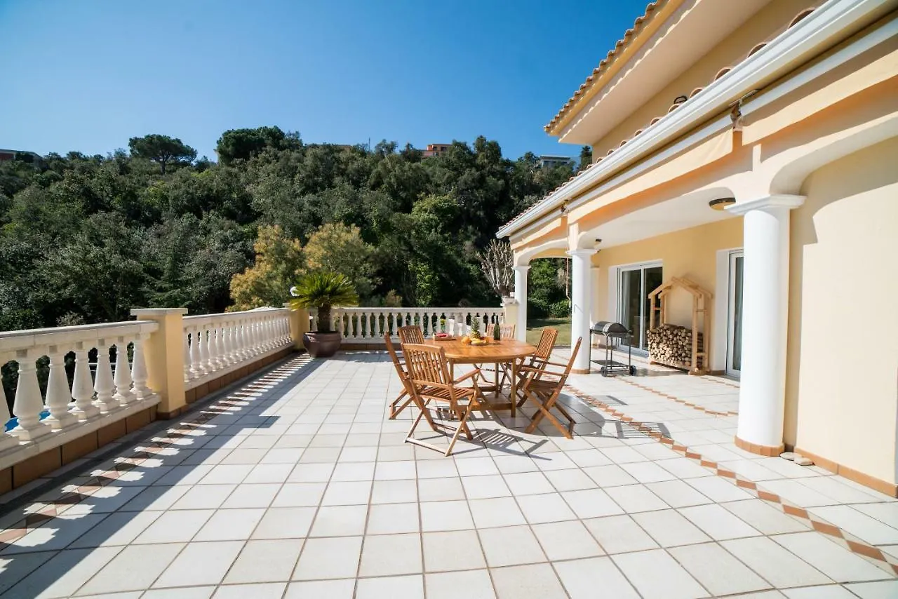 Villa Verona Costa Bravaトッサ・デ・マール スペイン